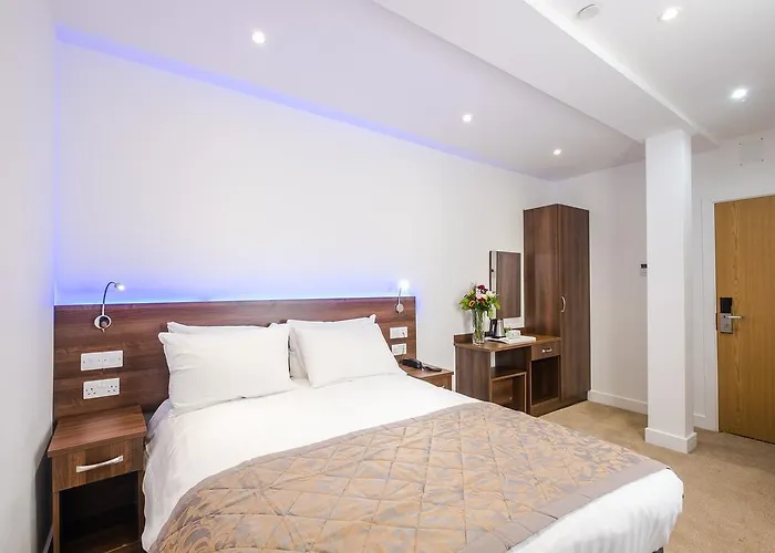 Signature Hotel London