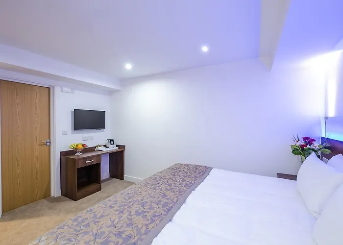 Signature Hotel London